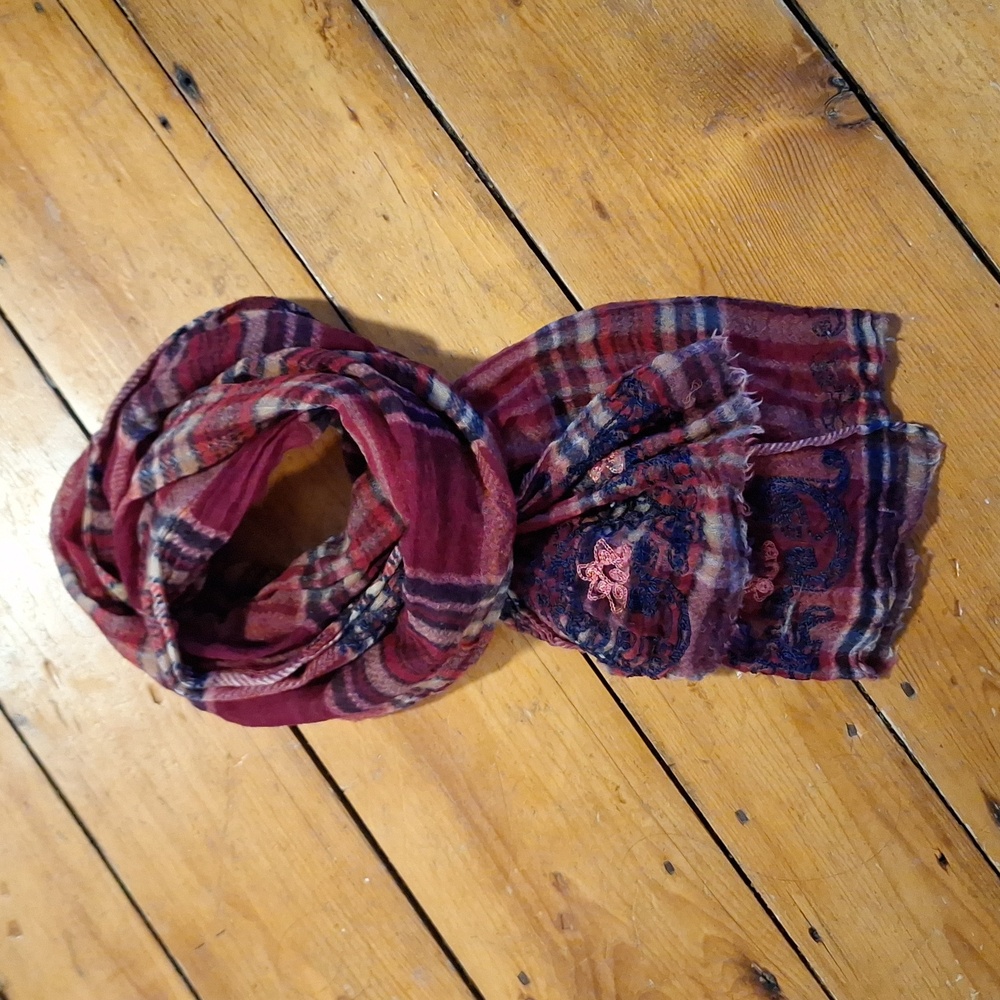 Lucky Brand Soft Embroidered Plaid Scarf